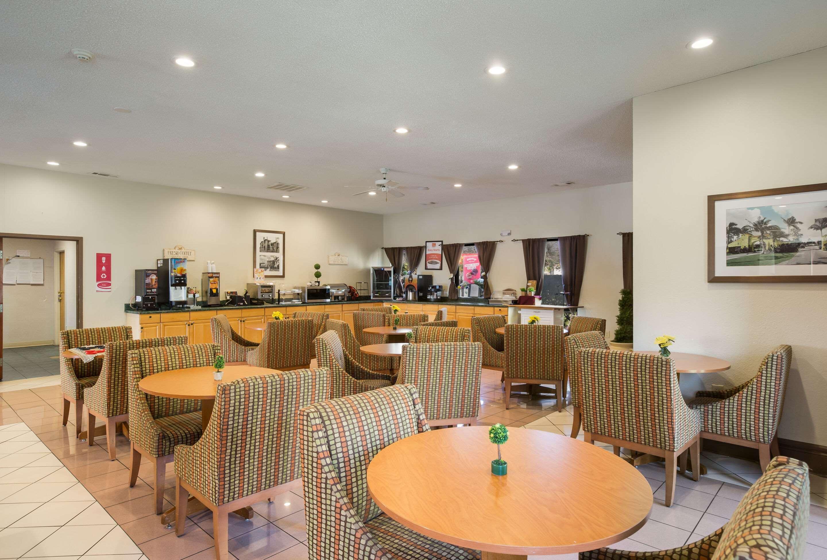 Econo Lodge Хардивилл Экстерьер фото