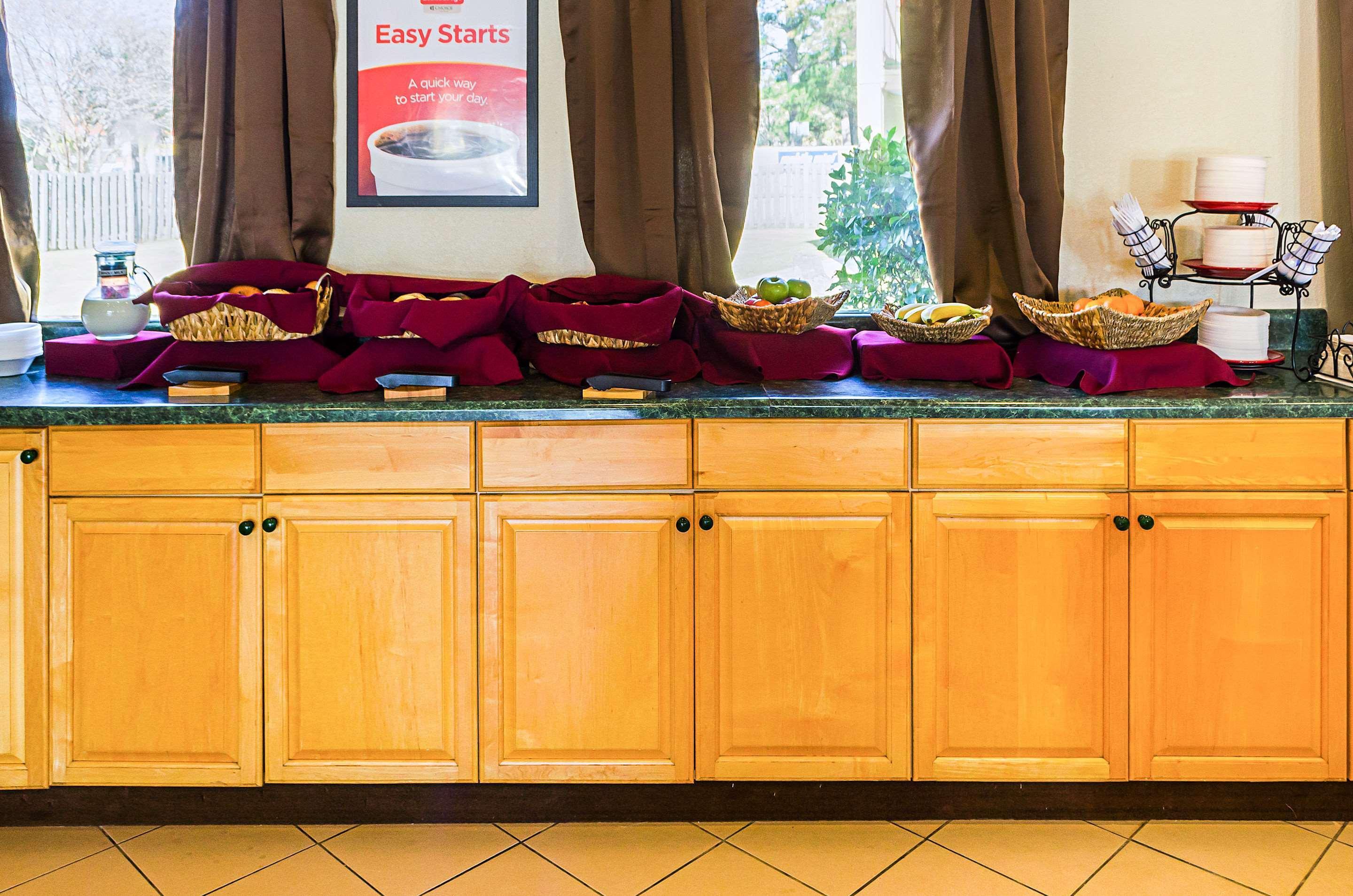 Econo Lodge Хардивилл Экстерьер фото