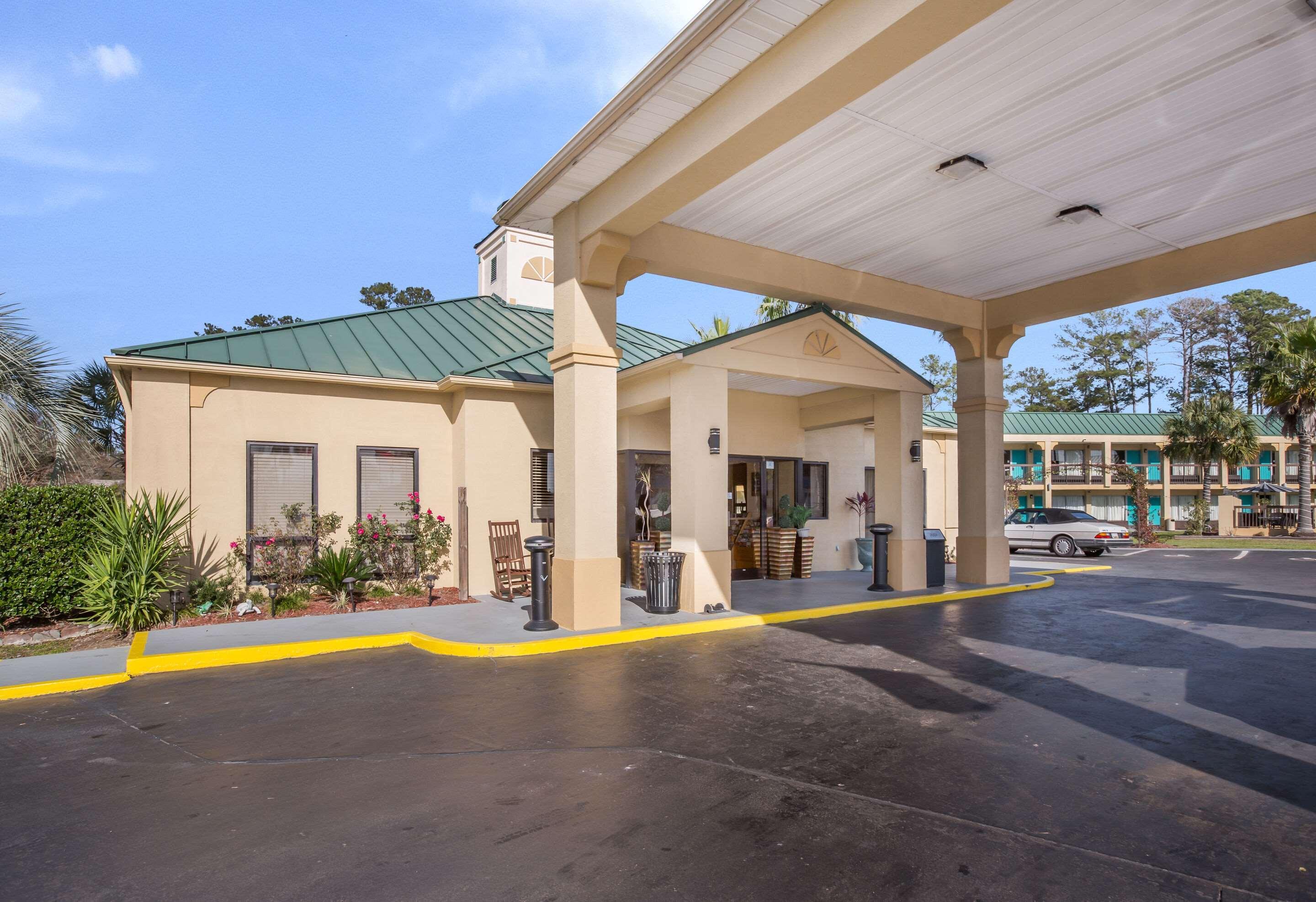 Econo Lodge Хардивилл Экстерьер фото
