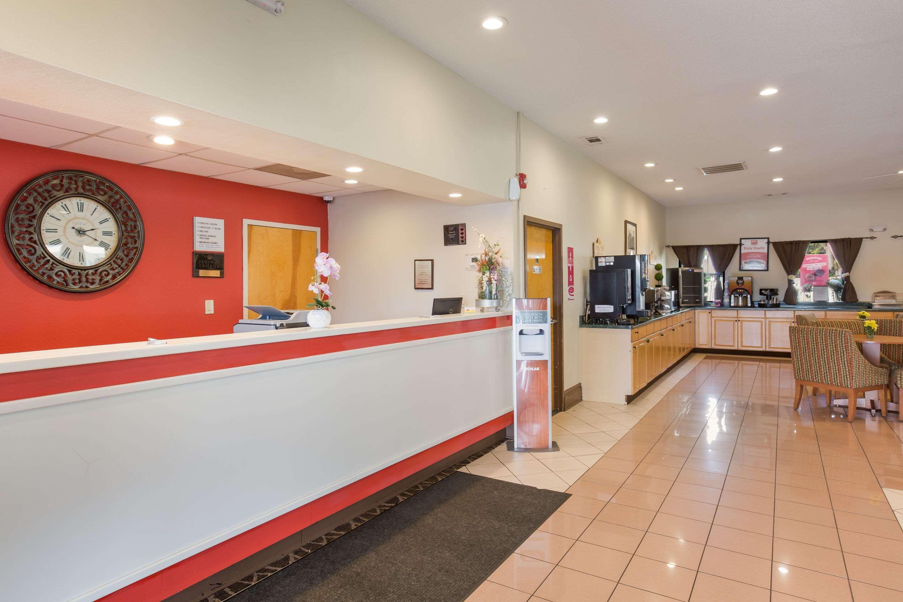 Econo Lodge Хардивилл Экстерьер фото